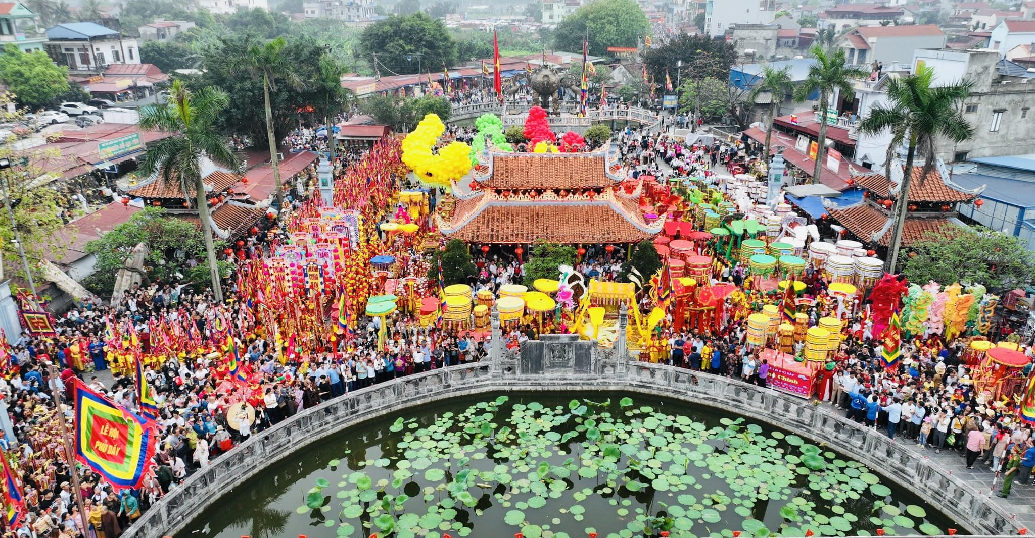 PHỦ DẦY – Hành trình về miền tâm linh của mẫu Liễu Hạnh